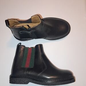 Gucci Black and Green Todler Chelsea Boots
